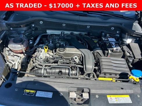 Used 2024 Volkswagen Taos S FWD image 11