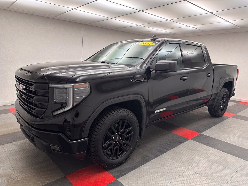 Used 2024 GMC Sierra 1500 Elevation AWD/4WD image 3