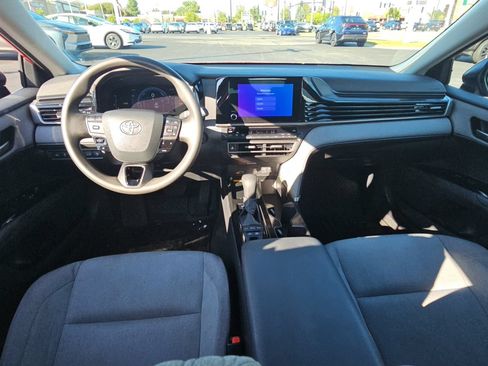 Used 2025 Toyota Camry LE FWD image 8