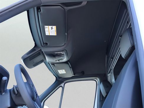 Used 2024 Mercedes-Benz Sprinter 3500 image 48