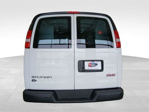 New 2026 GMC Savana 2500 Extended w/ Driver Convenience Package RWD image 4