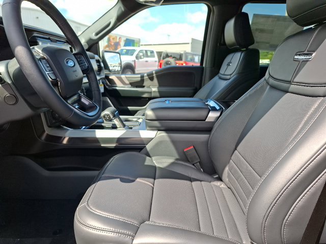 New 2026 Ford F150 Platinum w/ Equipment Group 702A High AWD/4WD image 15