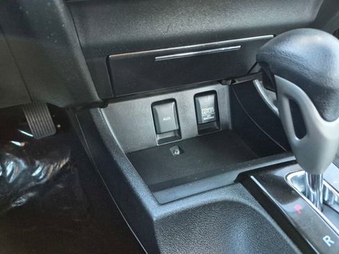 Used 2015 Honda Civic LX image 17