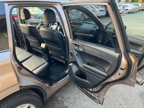 Used 2014 Subaru Forester 2.5i Touring image 15