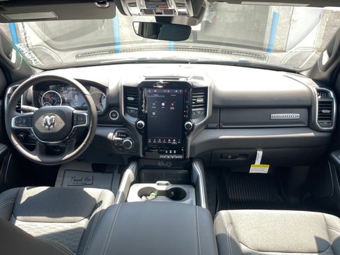 New 2026 RAM 1500 Big Horn AWD/4WD image 16