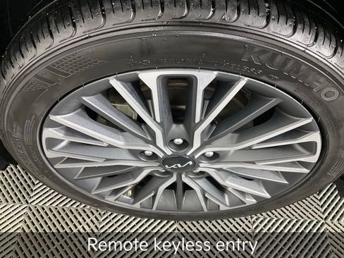 Certified 2023 Kia Forte GT-Line image 10