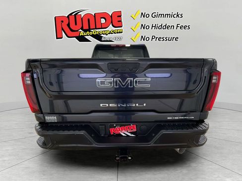 Used 2025 GMC Sierra 2500 Denali Ultimate w/ Max Trailering Package image 4