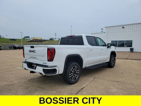 New 2026 GMC Sierra 1500 AT4 AWD/4WD image 7