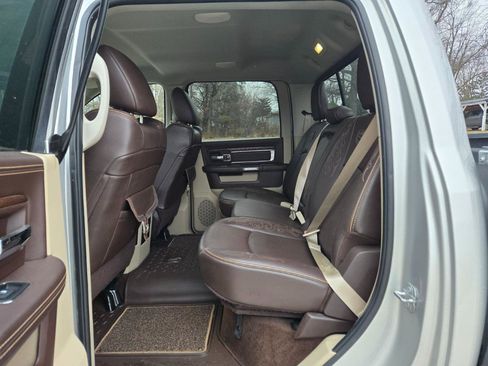 Used 2017 RAM 3500 Laramie Longhorn image 9