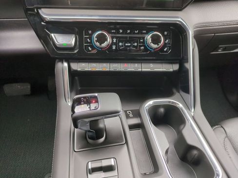 New 2026 GMC Sierra 1500 Denali w/ Denali Reserve Package AWD/4WD image 14