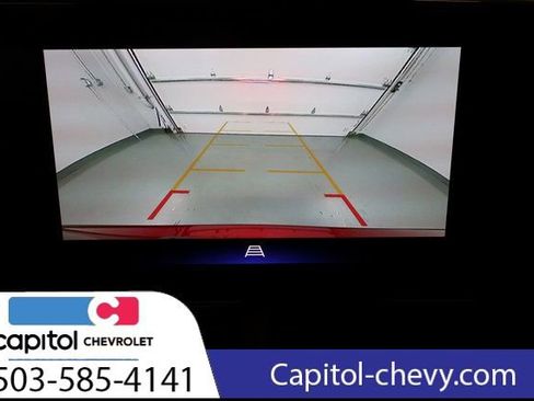 Used 2025 Chevrolet Trax LT w/ LT Convenience Package image 26