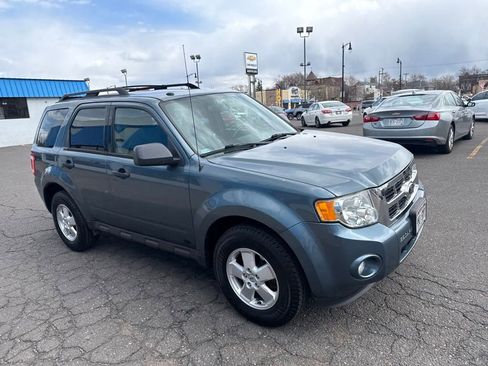 Used 2012 Ford Escape XLT AWD/4WD image 4