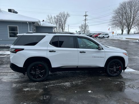 Used 2020 Chevrolet Traverse Premier w/ Redline Edition image 2