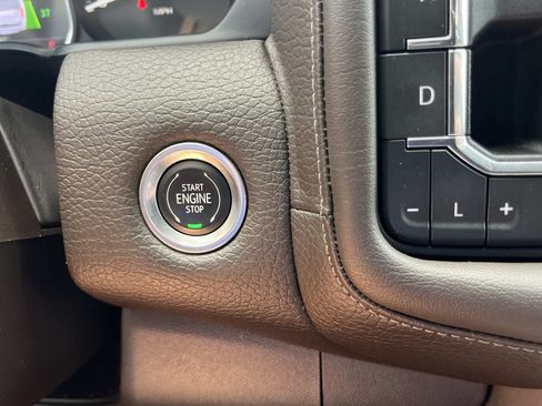 Used 2021 GMC Yukon XL Denali RWD image 44