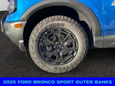 New 2025 Ford Bronco Sport Outer Banks w/ Sasquatch Outer Banks Package image 14