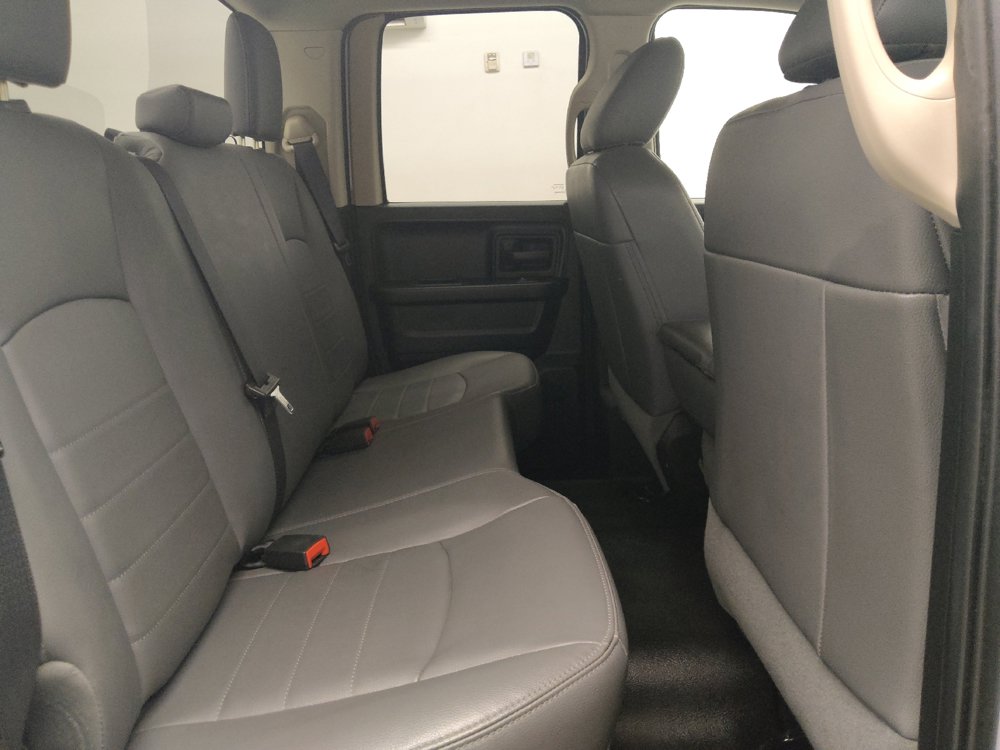 Used 2017 RAM 1500 Tradesman RWD image 19
