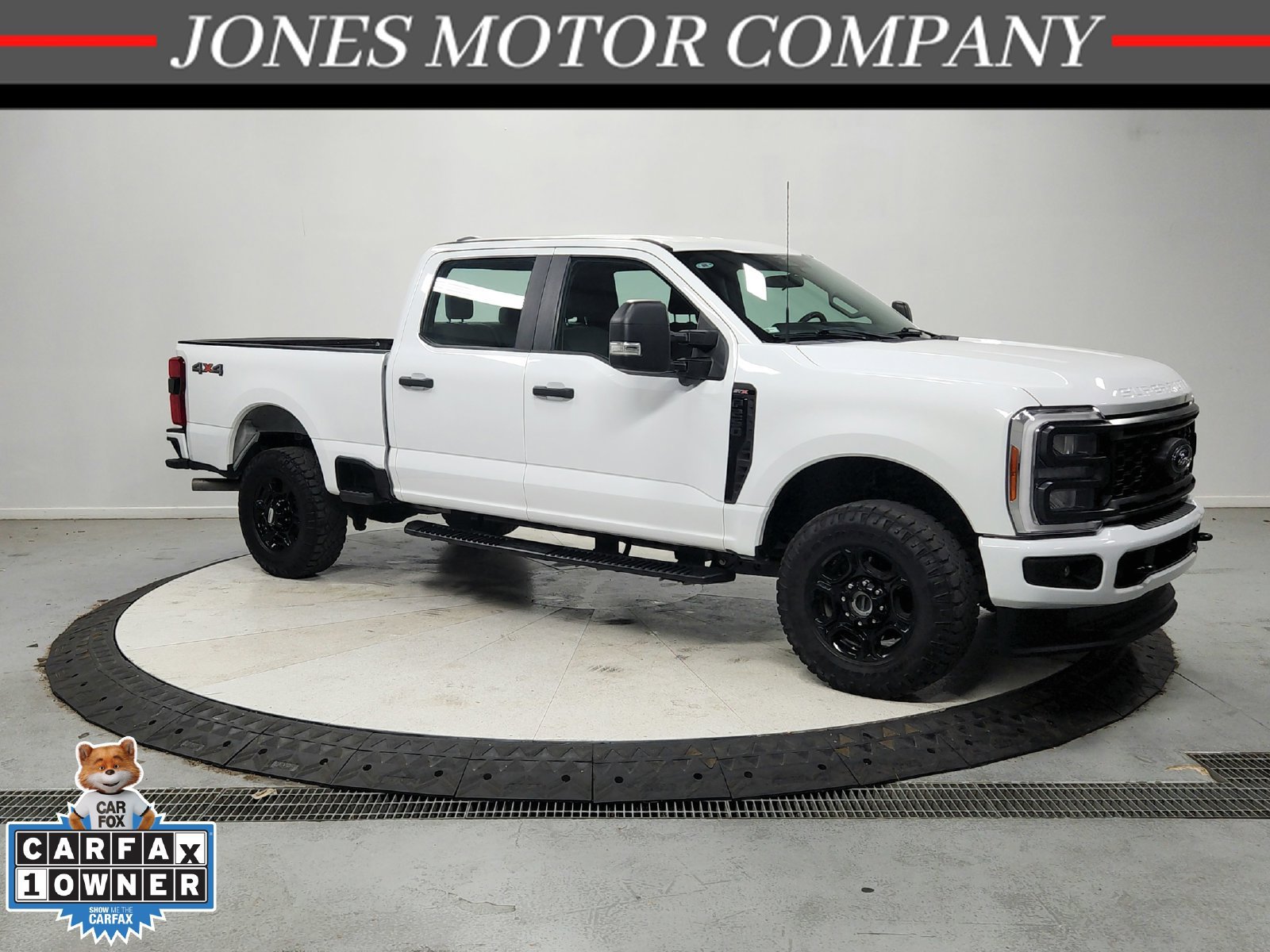 Used 2023 Ford F250 XL w/ STX Appearance Package AWD/4WD image 1