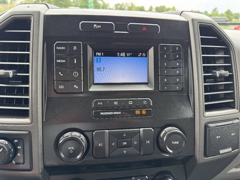 Used 2020 Ford F350 XL w/ Snow Plow Prep Package AWD/4WD image 21