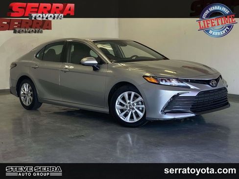 Used 2024 Toyota Camry LE image 1