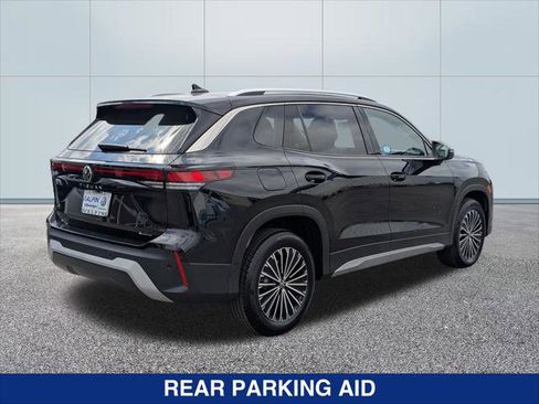 Certified 2025 Volkswagen Tiguan S w/ 18" Wheel Package AWD/4WD image 5