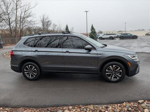 Used 2023 Volkswagen Tiguan S image 6