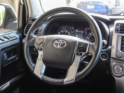 Used 2022 Toyota 4Runner SR5 image 18