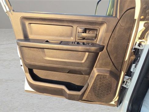 Used 2018 RAM 1500 Tradesman image 30