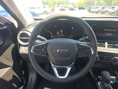 New 2026 Chevrolet Trax ACTIV w/ Driver Confidence Package FWD image 17