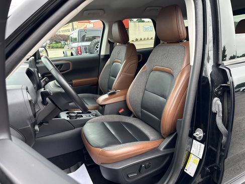 Used 2023 Ford Bronco Sport Outer Banks AWD/4WD image 2