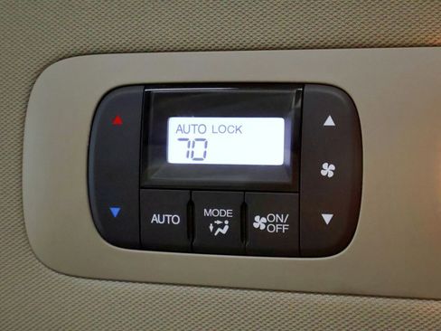 Used 2014 Honda Odyssey EX image 51