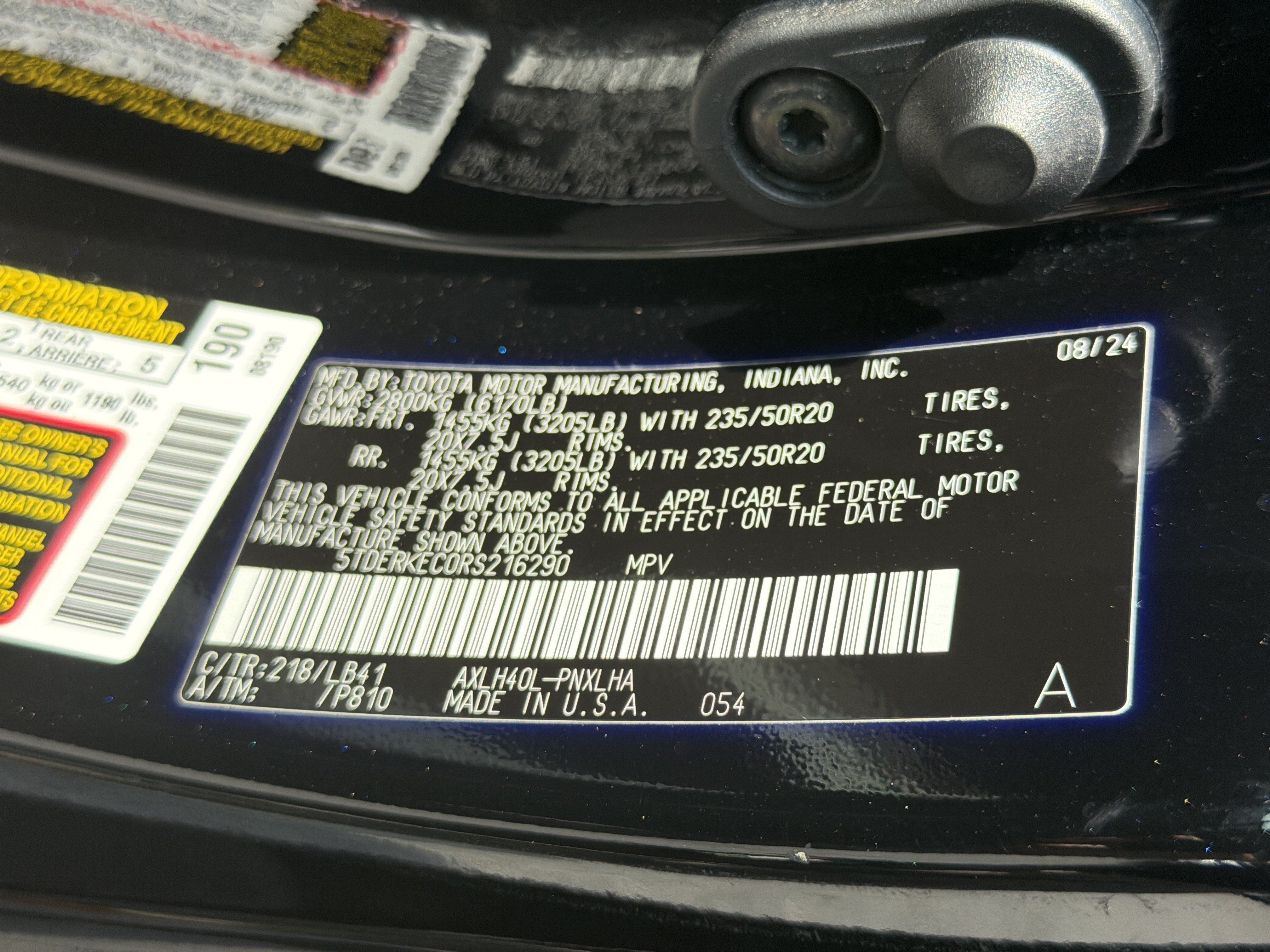 Certified 2024 Toyota Sienna Platinum FWD image 32