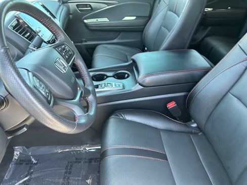 Certified 2025 Honda Ridgeline TrailSport image 19
