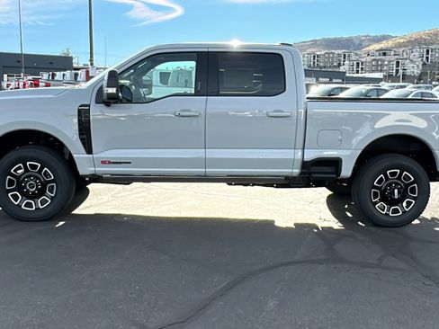 New 2026 Ford F250 Platinum image 6