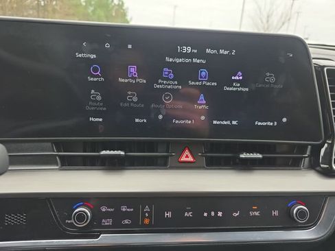 Used 2024 Kia Sportage EX image 33