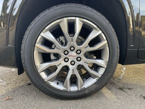 New 2026 GMC Acadia Denali w/ Super Cruise Package image 69