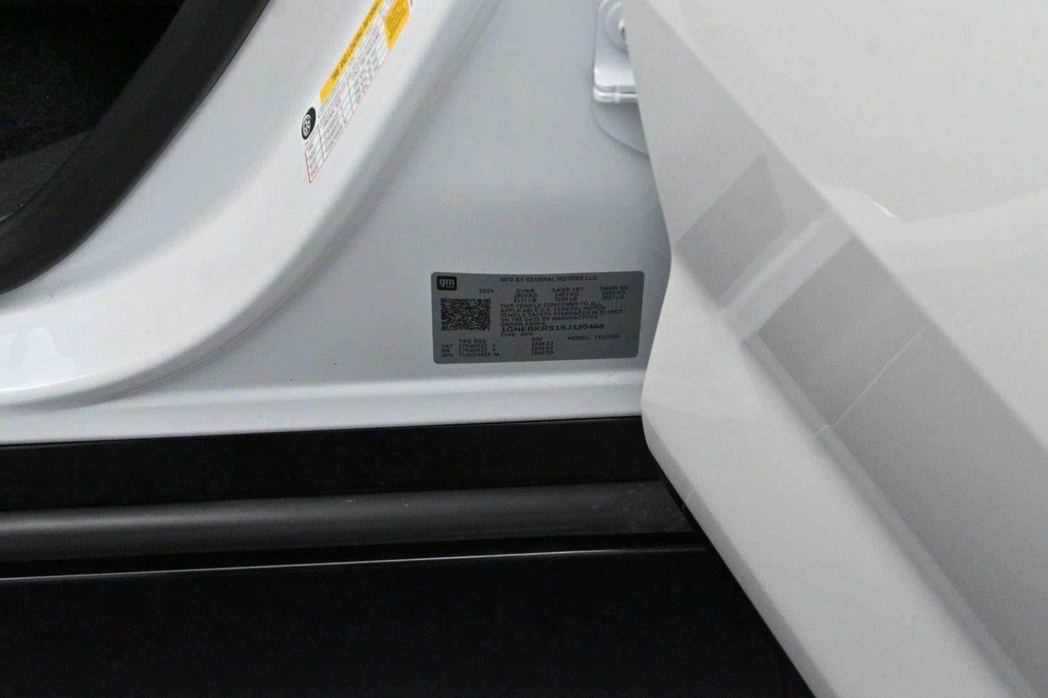 Used 2025 Chevrolet Traverse High Country FWD image 41