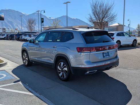 Certified 2024 Volkswagen Atlas SE image 9