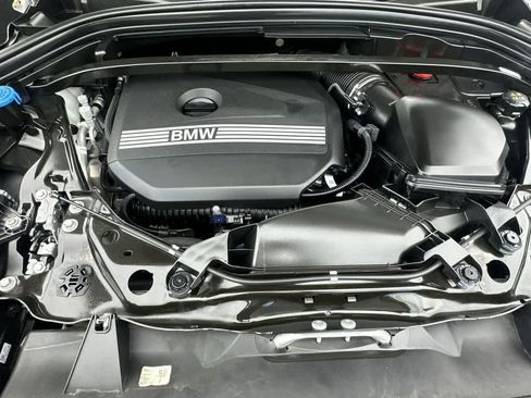 Used 2025 BMW X1 xDrive28i AWD/4WD image 19