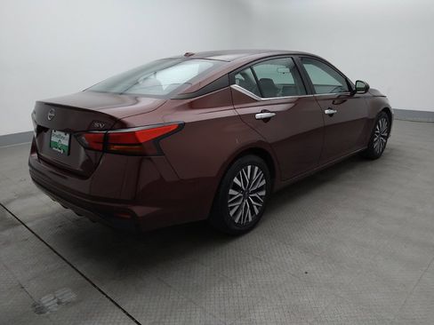 Used 2023 Nissan Altima 2.5 SV image 10