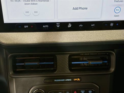 Certified 2025 Ford Maverick XLT FWD image 19