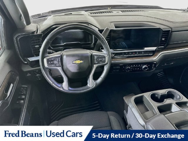 Used 2023 Chevrolet Silverado 1500 LT AWD/4WD image 28