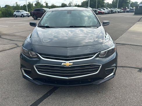 Used 2018 Chevrolet Malibu LS FWD image 8