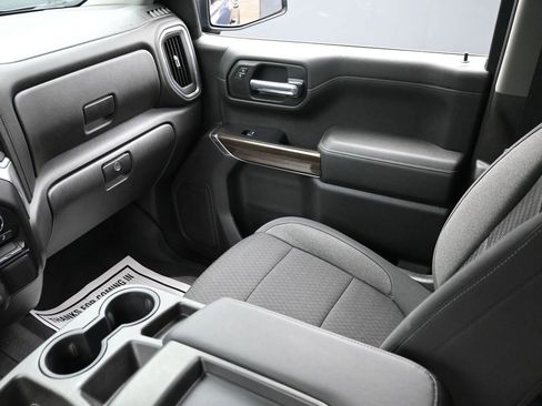 Used 2020 Chevrolet Silverado 1500 RST image 14