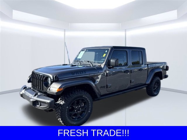 Used 2023 Jeep Gladiator Sport AWD/4WD image 2