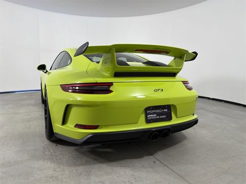 Certified 2018 Porsche 911 GT3 image 20
