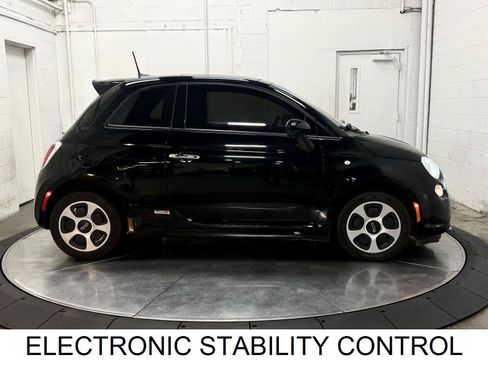 Used 2019 FIAT 500 e FWD image 9
