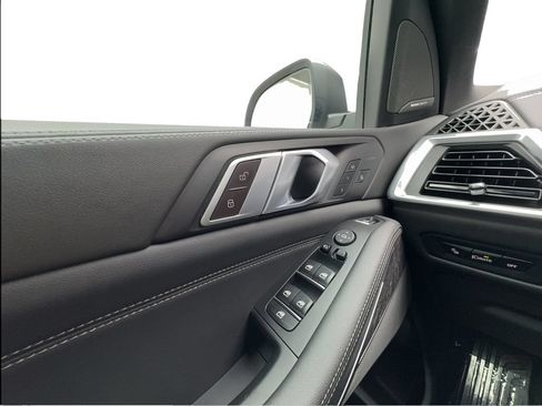 Used 2024 BMW X5 sDrive40i RWD image 49