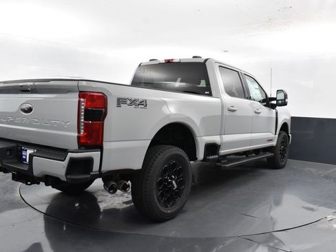 New 2025 Ford F350 XLT w/ Black Appearance Package image 6