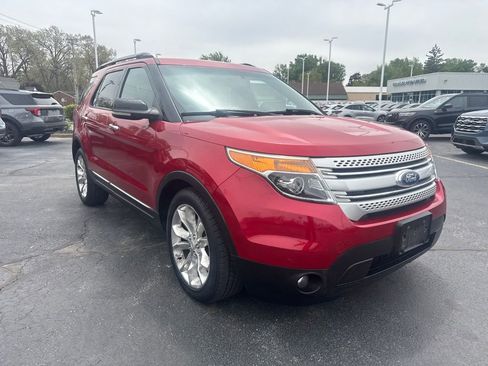 Used 2012 Ford Explorer XLT AWD/4WD image 4