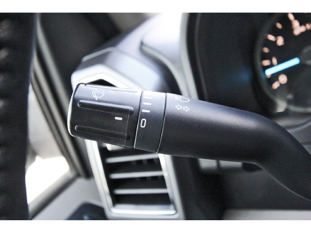 Used 2018 Ford F150 XLT w/ Equipment Group 302A Luxury AWD/4WD image 18